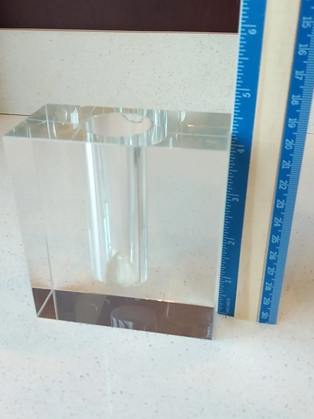 Modern Minimalist Clear Crystal Decorative Bud Vase